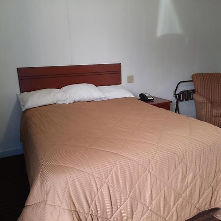 Motel Reedsburg חדר תמונה