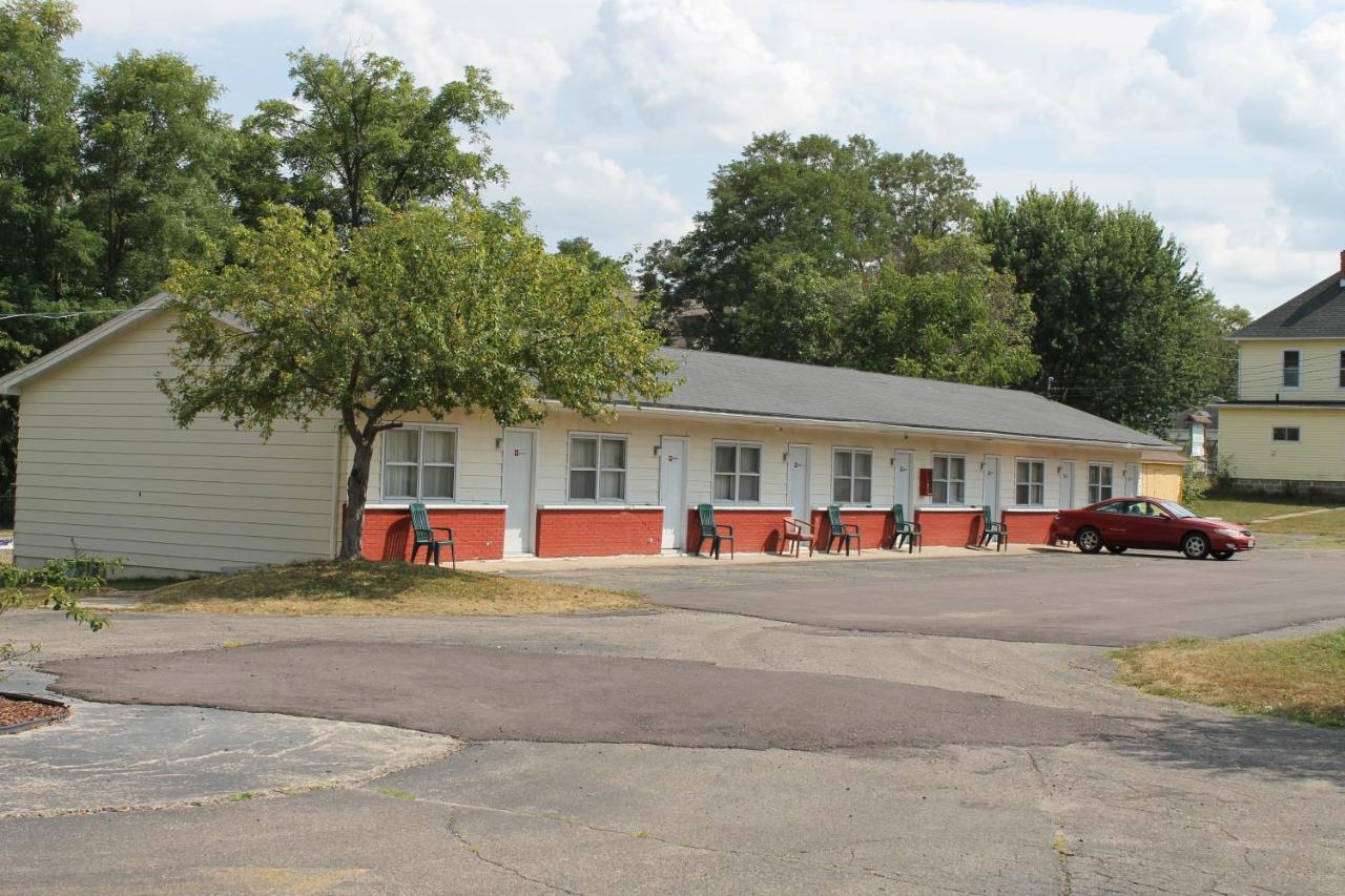 Motel Reedsburg מראה חיצוני תמונה